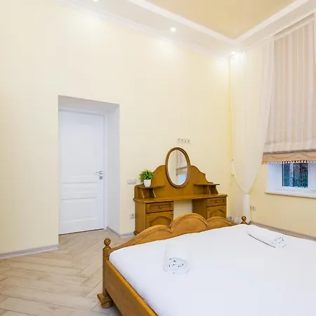 Avangard On Sholom Aleikhem St 7 Apart *