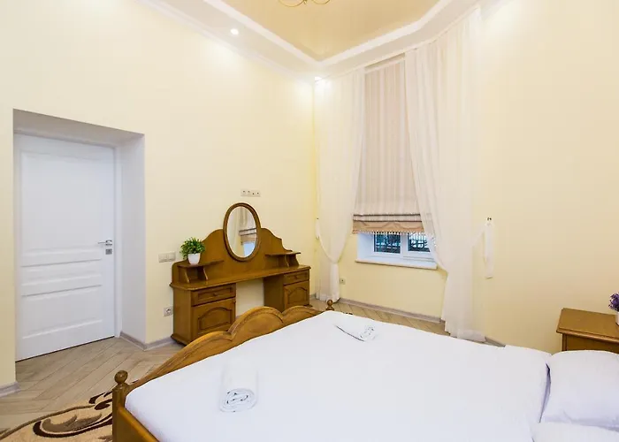 Avangard On Sholom Aleikhem St 7 Apart Lägenhet